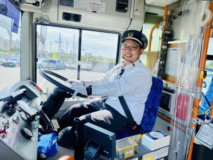 琉球バス交通 宜野湾出張所